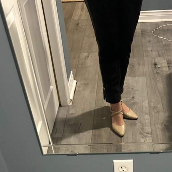 Faux leather Side Detail Crop Black Pants - Picture 4 of 9